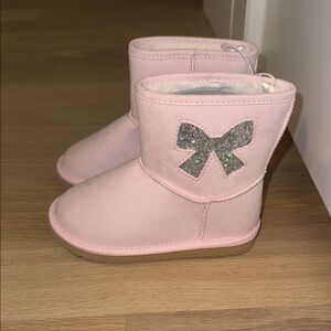 Old Navy Light Pink Toddler Glitter Bow Boots